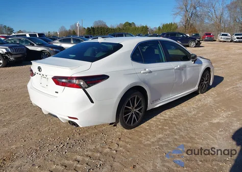 2022 Toyota Camry Se из США, поврежденный, VIN 4T1G11AK5NU641805
